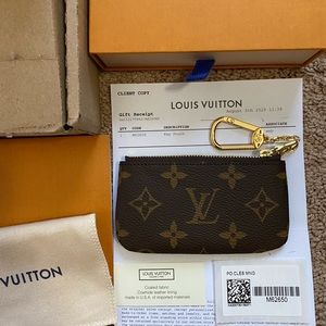 Auth New Louis Vuitton Key Pouch Monogram